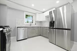 415 Leonard Blvd, New Hyde Park, NY 11040 - Photo 11