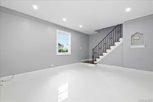 415 Leonard Blvd, New Hyde Park, NY 11040 - Photo 5
