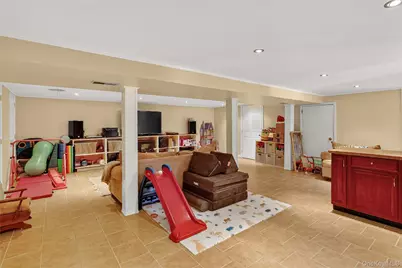 10 Oak Ridge Drive, New Windsor, NY 12553 - Photo 23