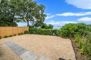 27 Walnut Ave, Setauket, NY 11733 - Photo 3