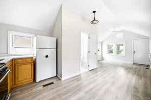 27 Walnut Ave, Setauket, NY 11733 - Photo 11