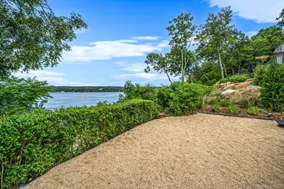 27 Walnut Avenue #2, Setauket, NY 11733 - Photo 23