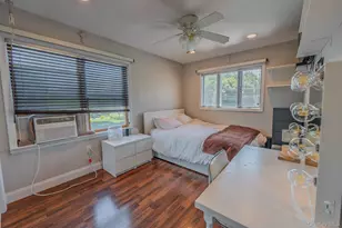 484 Washington Ave, Lindenhurst, NY 11757 - Photo 27