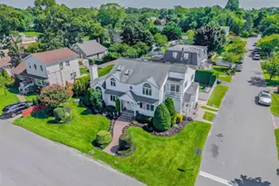 484 Washington Ave, Lindenhurst, NY 11757 - Photo 43