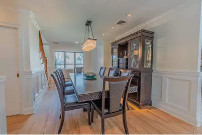 484 Washington Avenue, Lindenhurst, NY 11757 - Photo 13