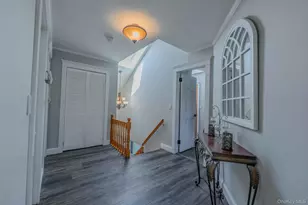 484 Washington Ave, Lindenhurst, NY 11757 - Photo 19
