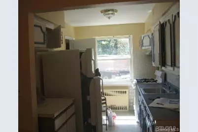 160-45 Willets Point Boulevard, Whitestone, NY 11357 - Photo 11