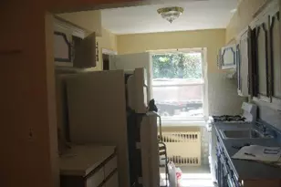 160-45 Willets Point Blvd, Whitestone, NY 11357 - Photo 11