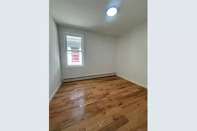 17205 89th Avenue, Jamaica, NY 11432 - Photo 9