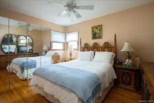 242 Seidman Pl, Franklin Square, NY 11010 - Photo 19