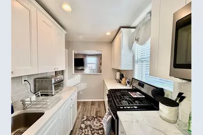 260-08 74th Avenue #2nd Floor, Glen Oaks, NY 11004 - Photo 3