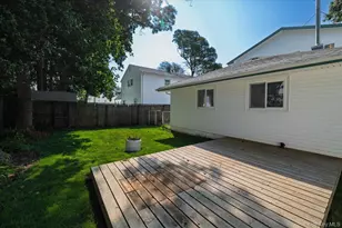 9 Robinson Dr, Shirley, NY 11967 - Photo 19