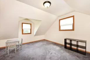 257 Maple St, Massapequa Park, NY 11762 - Photo 21