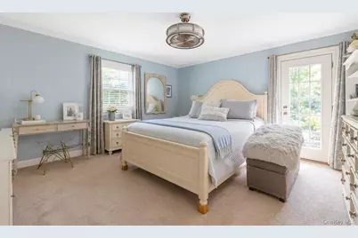 5 Reinhardt Court, Blue Point, NY 11715 - Photo 23