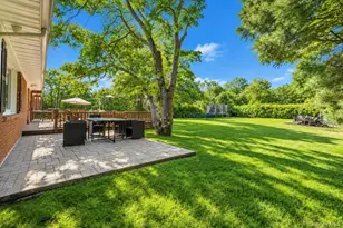 5 Reinhardt Ct, Blue Point, NY 11715 - Photo 7