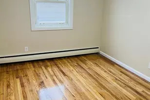 83 Gibson Blvd, Valley Stream, NY 11581 - Photo 15