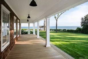 1140 Park Ave, Mattituck, NY 11952 - Photo 11