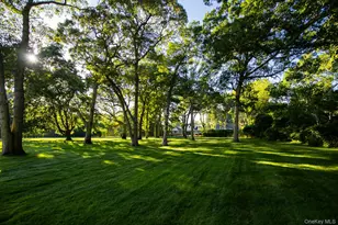 1140 Park Ave, Mattituck, NY 11952 - Photo 17