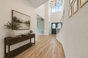23 Varsity Blvd, East Setauket, NY 11733 - Photo 5