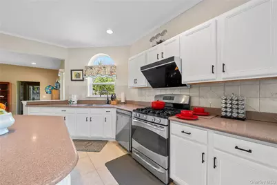 23 Varsity Blvd., East Setauket, NY 11733 - Photo 11