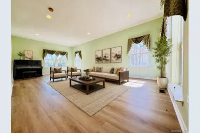 23 Varsity Blvd., East Setauket, NY 11733 - Photo 3
