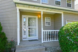 196 Cranberry Ct, Melville, NY 11747 - Photo 5