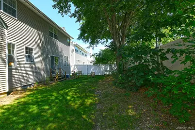 196 Cranberry Court, Melville, NY 11747 - Photo 31