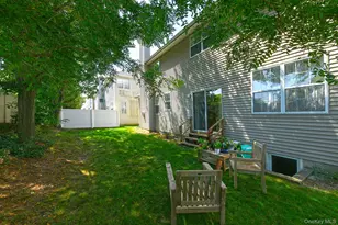 196 Cranberry Ct, Melville, NY 11747 - Photo 29
