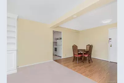 415 Gramatan Avenue #4E, Mount Vernon, NY 10552 - Photo 5