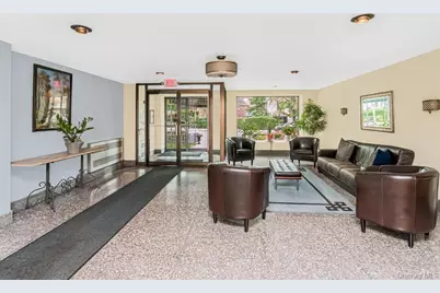 415 Gramatan Avenue #4E, Mount Vernon, NY 10552 - Photo 3