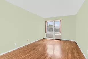 415 Gramatan Ave, Mount Vernon, NY 10552 - Photo 9