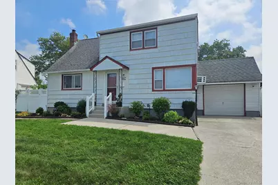341 Hillcrest Drive, Seaford, NY 11783 - Photo 1