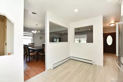 156 Jerusalem Avenue, Massapequa, NY 11758 - Photo 17