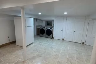 157-44 Quince Ave, Flushing, NY 11355 - Photo 15