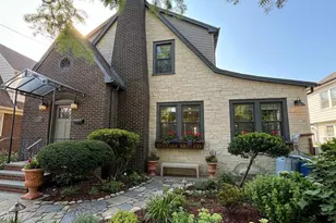 157-44 Quince Ave, Flushing, NY 11355 - Photo 3