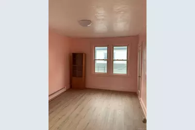 15744 Quince Avenue, Flushing, NY 11355 - Photo 5
