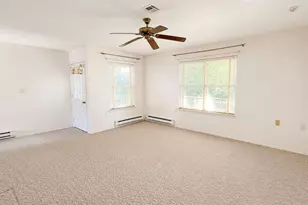344 Woodbridge Dr, Ridge, NY 11961 - Photo 3