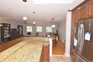 12-27 Diane Pl, Bayside, NY 11360 - Photo 9