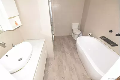 12-27 Diane Place #196 U, Bayside, NY 11360 - Photo 13