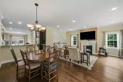 4 Preserve Court, White Plains, NY 10607 - Photo 11