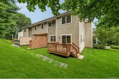 4 Preserve Court, White Plains, NY 10607 - Photo 35