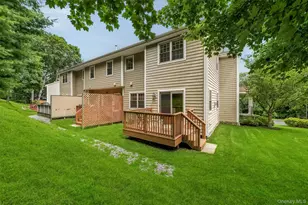 4 Preserve Ct, White Plains, NY 10607 - Photo 35