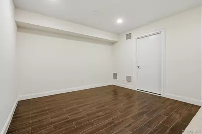 4 Preserve Court, White Plains, NY 10607 - Photo 33