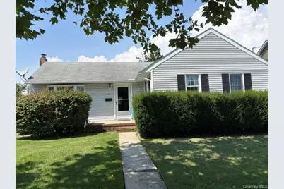 1 Bradish Lane, Babylon, NY 11702 - Photo 1