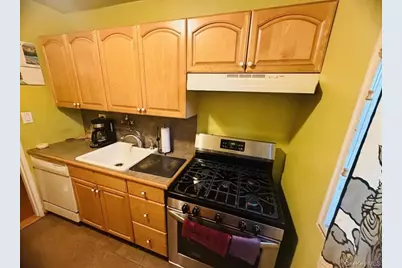 139-15 83rd Avenue #527, Briarwood, NY 11435 - Photo 5