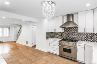 149-62 Powells Cove Blvd, Whitestone, NY 11357 - Photo 9