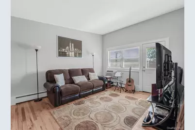 4 Rose Street #Apt 6 B2, Oceanside, NY 11572 - Photo 7