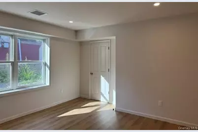 306 S Regent #B, Port Chester, NY 10573 - Photo 7