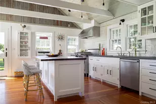 2850 Main Bayview Rd, Southold, NY 11971 - Photo 9