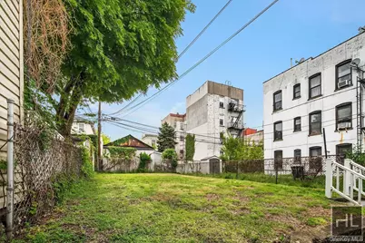 3424 34th Street, Astoria, NY 11106 - Photo 29